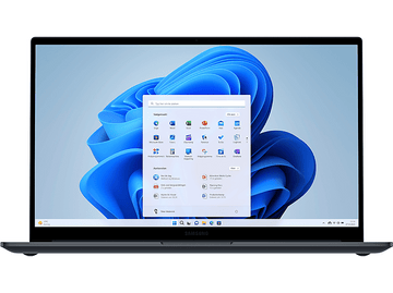Un ordinateur portable affiche le menu Démarrer de Windows 11. Diverses icônes d'applications sont visibles.