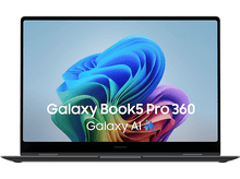 Charger l&#39;image dans la galerie, Un écran d&#39;ordinateur portable affichant un arrière-plan abstrait coloré avec le texte &#39;Galaxy Book5 Pro 360&#39;.
