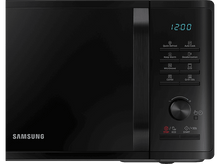 Charger l&#39;image dans la galerie, Four à micro-ondes Samsung noir. Comprend des boutons, un affichage numérique de l&#39;heure et un cadran. Garniture argentée.
