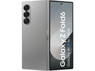 Téléphone gris plié avec trois caméras à l'arrière et un écran affichant 'Galaxy Z Fold6'.