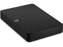 Charger l&#39;image dans la galerie, Un disque dur externe Seagate noir avec une surface texturée et le logo Seagate.
