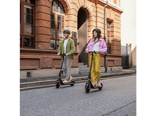 Charger l&#39;image dans la galerie, SEGWAY Ninebot E2 Plus E II - Trottinette électrique
