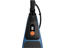 Charger l&#39;image dans la galerie, Gros plan de la tige avant d&#39;une trottinette avec un bouton, un indicateur de batterie et un port de charge.
