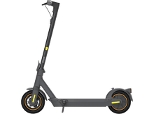 Charger l&#39;image dans la galerie, SEGWAY Ninebot Kickscooter Max G30E II Powered by Segway - Trottinette électrique
