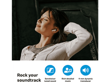 Charger l&#39;image dans la galerie, Femme portant des écouteurs, souriante. Texte: Rockez votre bande son. Son Sennheiser.
