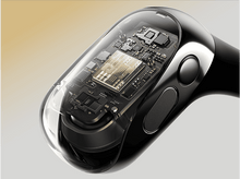 Charger l&#39;image dans la galerie, Gros plan d&#39;un casque Shokz montrant les circuits imprimés internes.
