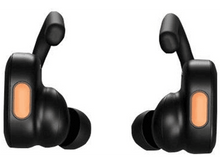Charger l&#39;image dans la galerie, Deux écouteurs sans fil noirs avec des accents orange. Chacun a un crochet d&#39;oreille incurvé.
