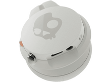Charger l&#39;image dans la galerie, Casque Skullcandy blanc avec logo tête de mort, boutons latéraux et ports.
