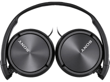 Charger l&#39;image dans la galerie, Casque noir. Chaque écouteur porte le mot SONY. Bandeau plié, fils connectés.
