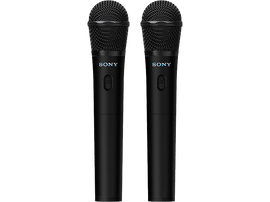 Deux microphones Sony noirs sur fond noir. Ils sont sans fil et ont des boutons d