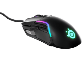 Souris de jeu noire avec lumières RVB. Logo SteelSeries visible sur le côté.