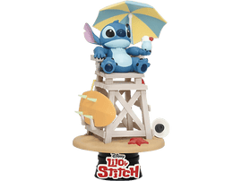 Figurine de Stitch sur un poste de sauveteur, tenant une glace, sous un parasol. Logo Disney.