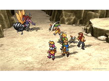 Charger l'image dans la galerie, Des personnages combattent un insecte géant dans une zone sablonneuse. Certains personnages sont pixélisés.
