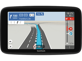 Un appareil de navigation GPS TomTom affiche une carte routière avec des indications et une limitation de vitesse de 80 km/h.