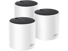 Charger l&#39;image dans la galerie, Trois routeurs WiFi Deco Mesh cylindriques blancs sur fond sombre.
