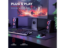 Charger l&#39;image dans la galerie, Configuration clavier, souris et haut-parleurs avec moniteur. Connexions USB et 3,5 mm.
