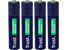 Quatre piles rechargeables bleues avec des étiquettes vertes et le mot "Trust."