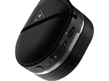 Charger l&#39;image dans la galerie, Gros plan d&#39;un casque de jeu noir avec une molette de volume, un bouton d&#39;alimentation et un microphone.
