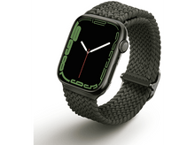 Charger l&#39;image dans la galerie, Smartwatch avec bracelet vert tissé. Cadran noir avec affichage numérique vert. Fond blanc.
