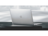UNIQ Housse Husk Pro Claro MacBook Pro 13 (2020) Mat Transparent (108640)