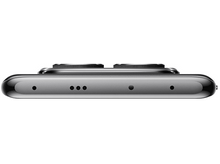 Charger l&#39;image dans la galerie, Smartphone. Vue de dessous. Noir avec trois trous et un port.
