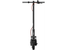 Charger l&#39;image dans la galerie, Téléphone noir et écouteurs dans un étui transparent.
