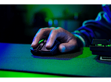 Charger l&#39;image dans la galerie, RAZER Souris gamer sans fil Viper V2 Pro Ultra Fast Noir (RZ01-04390100-R3G1)
